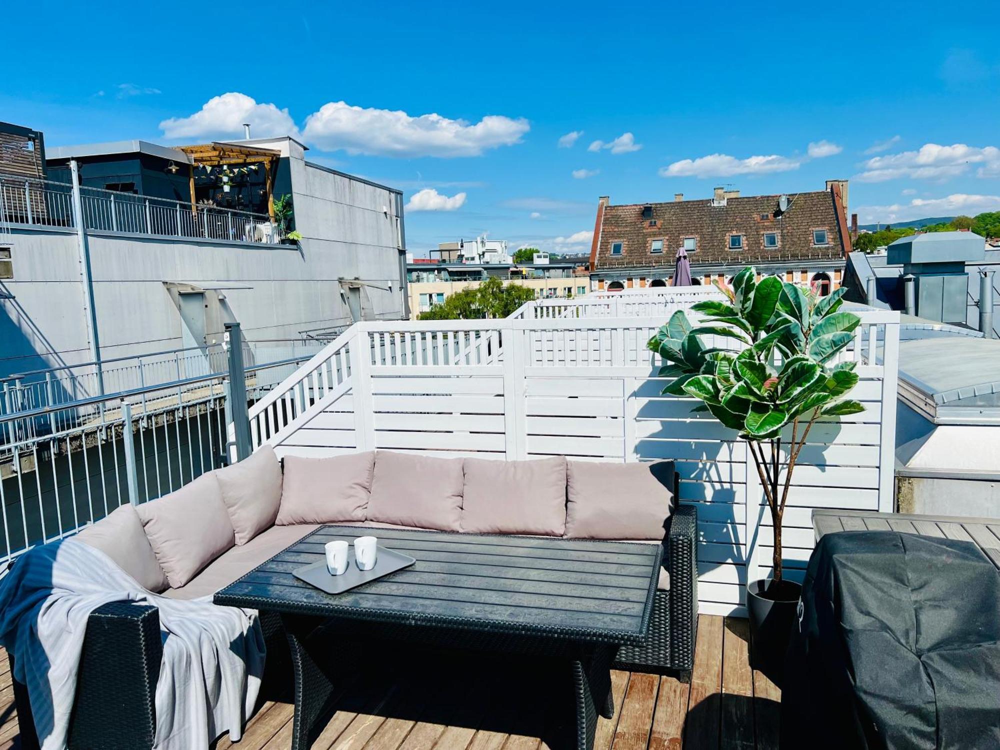 Ultracentral Duplex With Private Rooftop Terrace Oslo Exterior photo