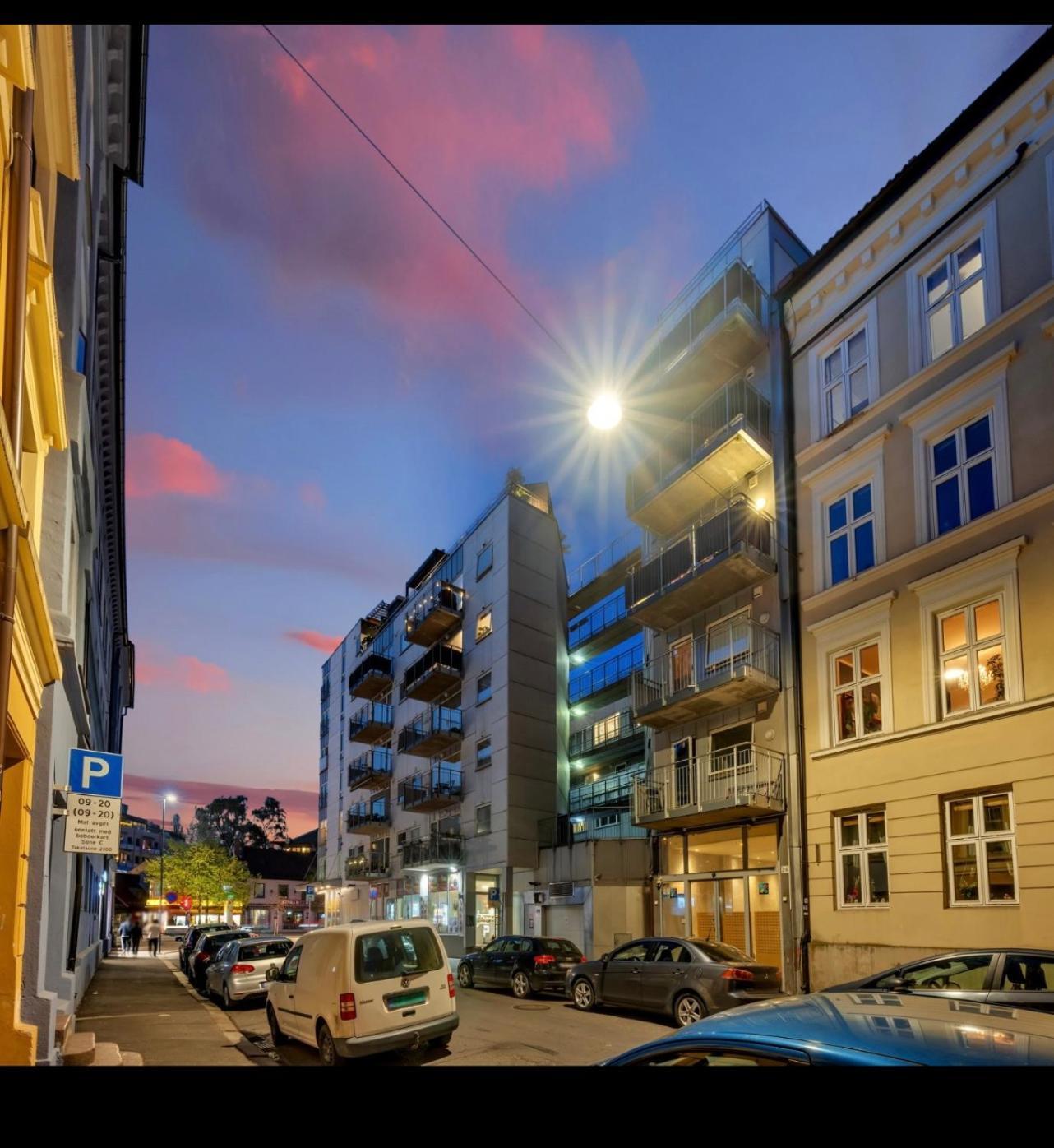 Ultracentral Duplex With Private Rooftop Terrace Oslo Exterior photo